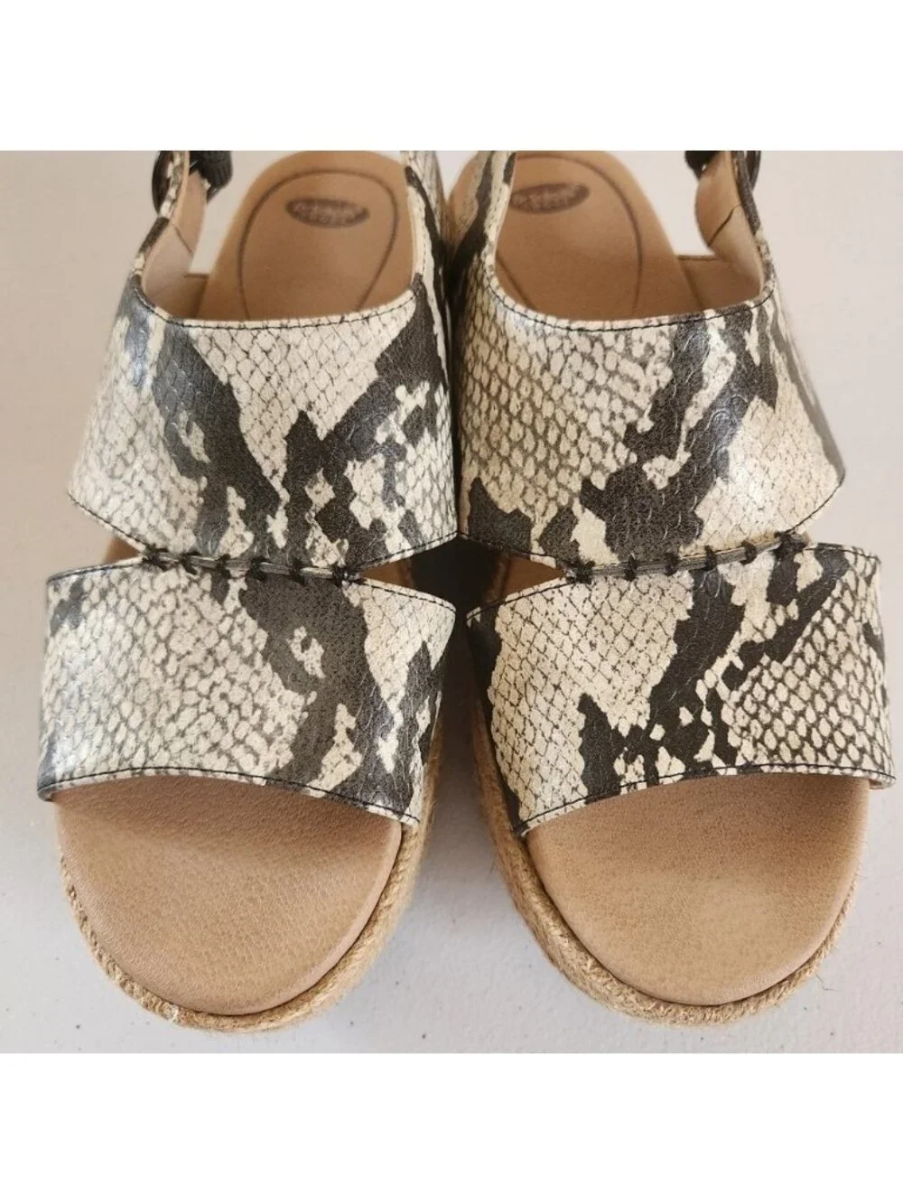 Dr. Scholl's Catch 22 Wedge Espadrille Sandals White Snakeskin Shoes Size 6.5